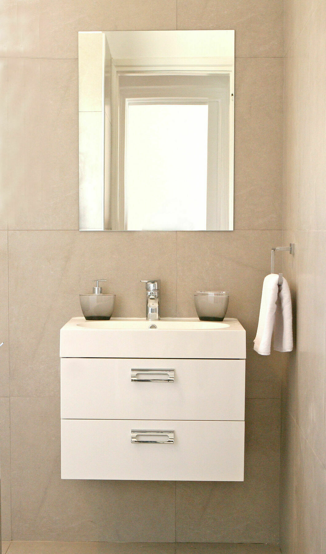 Corina Suites And Apartments Лимасол Екстериор снимка